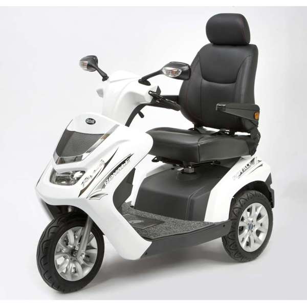 Royale 3 Wheel Road Legal Scooter (White)