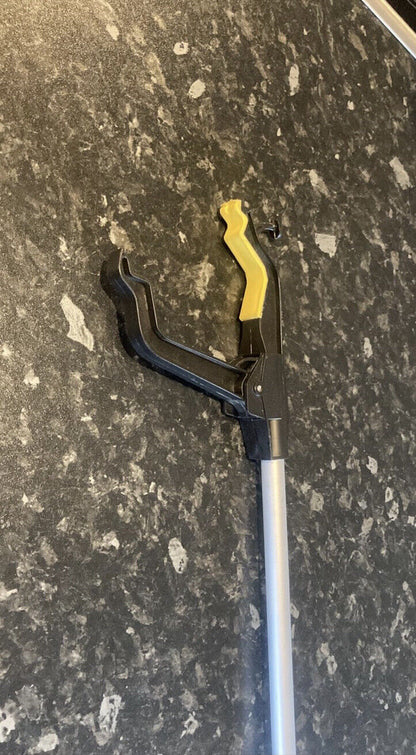 Handy Reacher 30" - Retail Packed